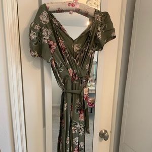 Francesca’s olive floral jumpsuit small